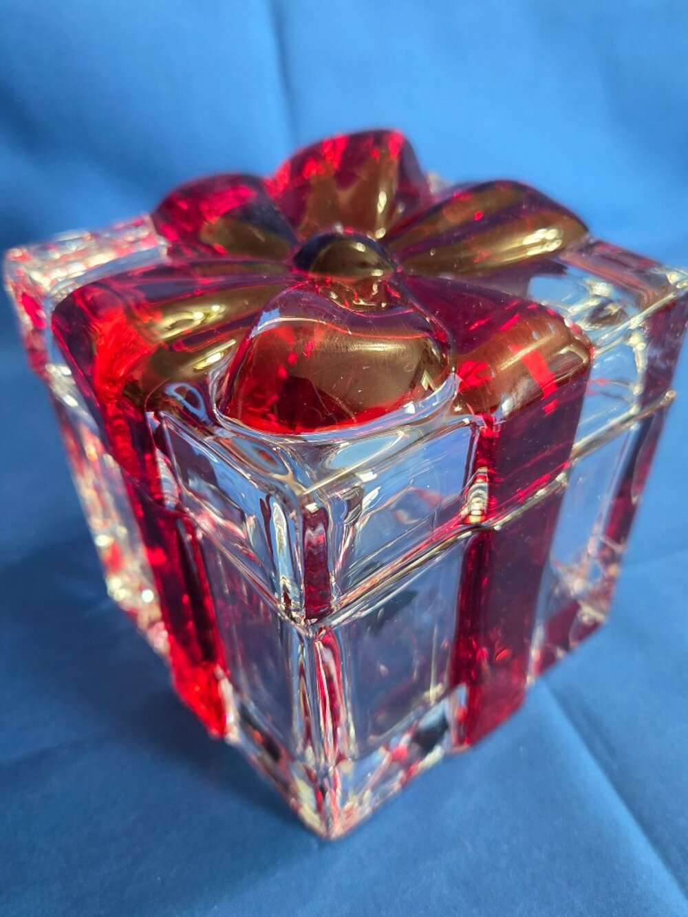 Vintage Circleware Christmas GIFT/PRESENT Glass CANDY Box Bow Dish Trinket Bowl